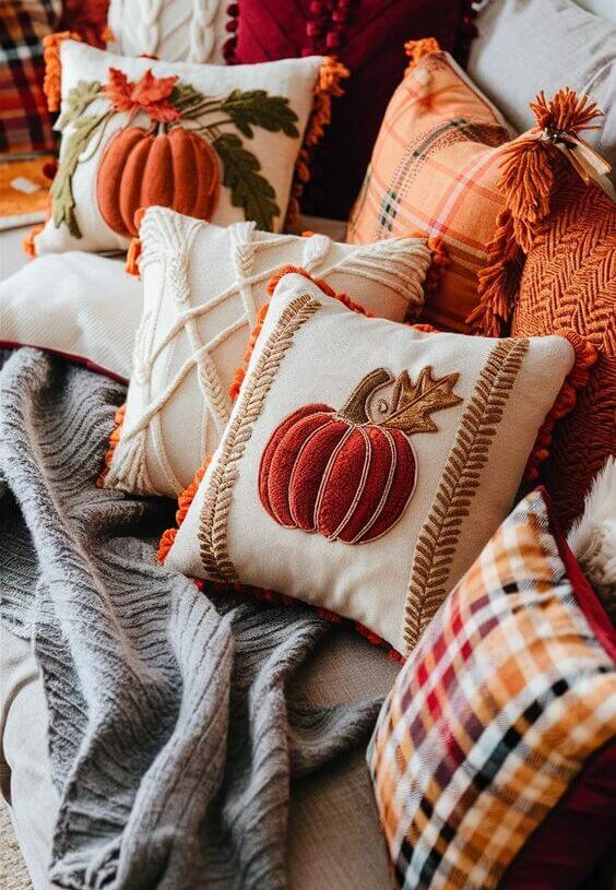 21 Cute Fall Apartment Decor Ideas To Copy